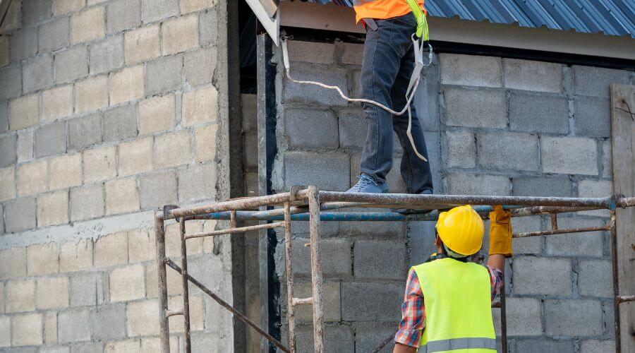 Professional residential roofers in Breckenridge, MN